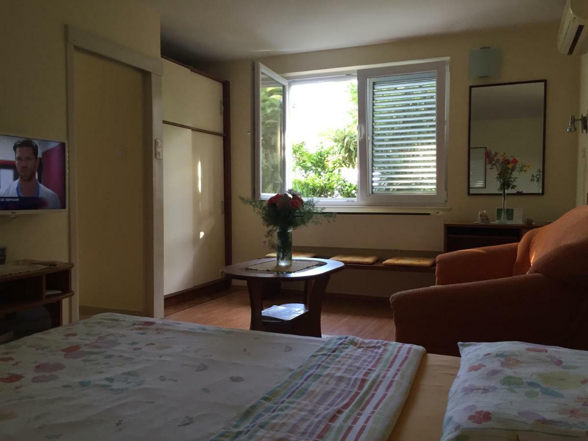 Apartment Popona Zara Esterno foto